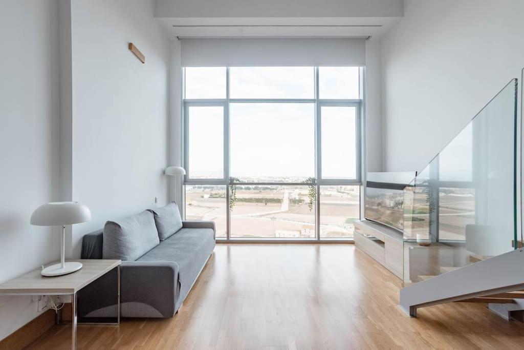 דירות ולנסיה Duplex Loft Apartamento Con Parking Gratis מראה חיצוני תמונה