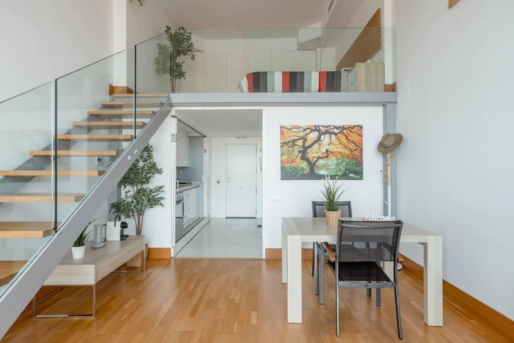 דירות ולנסיה Duplex Loft Apartamento Con Parking Gratis מראה חיצוני תמונה
